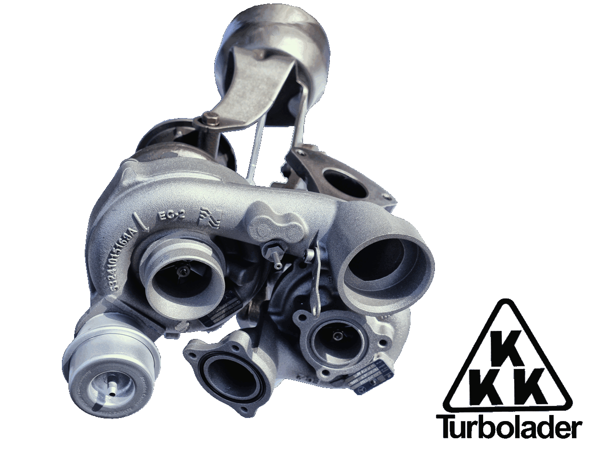 Turbocompressore revisionato, vista laterale delle chiocciole lato compressore e lato scarico
